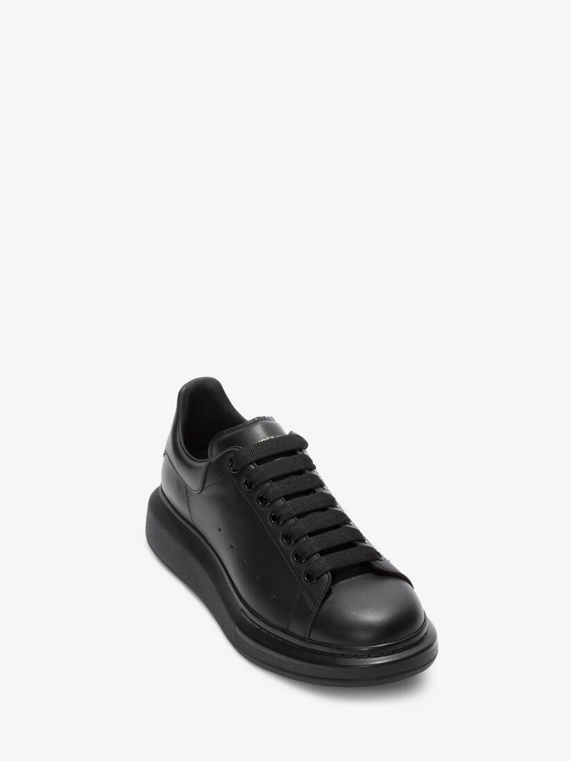 Men's Oversized Sneaker in Black - 2