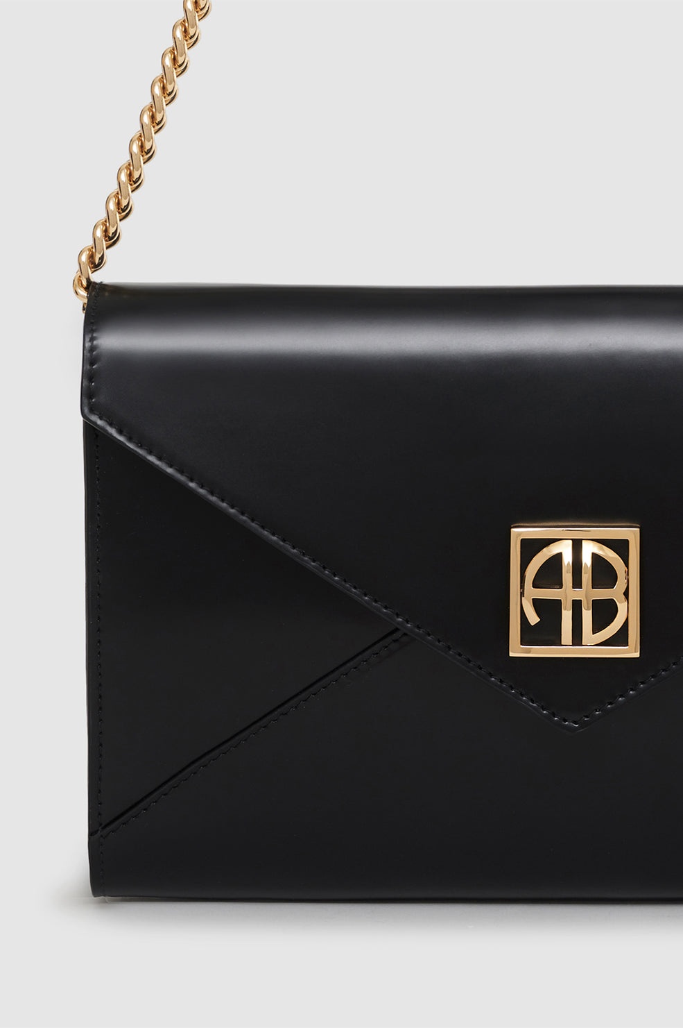 Elly Clutch - High-Shine Black - 6