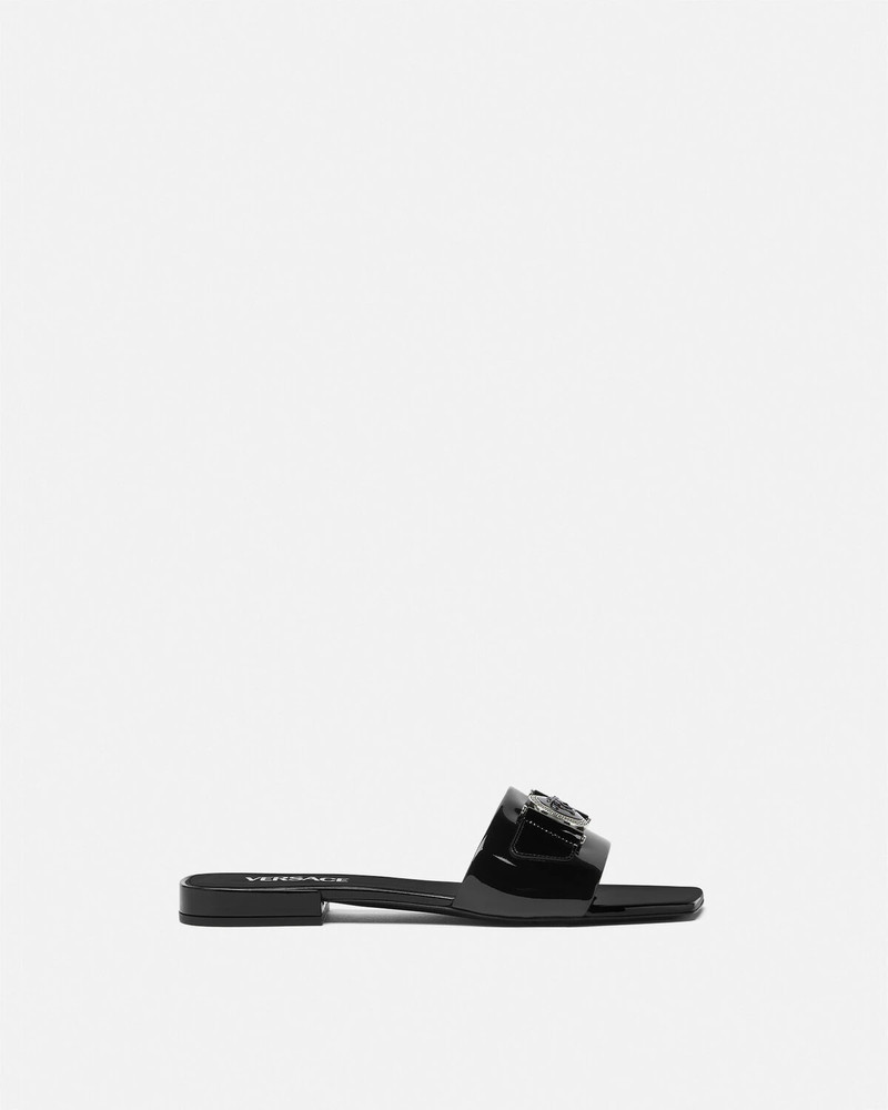 Medusa Buckle Leather Flat Sandals 1