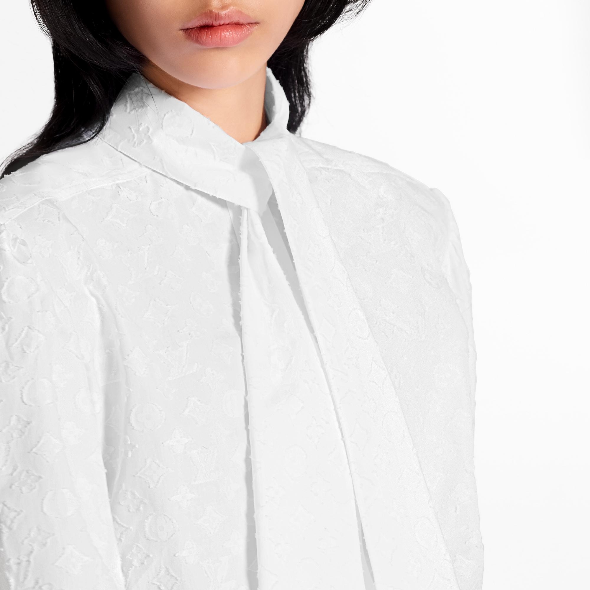 Blouse With Lavaliere Collar - 3