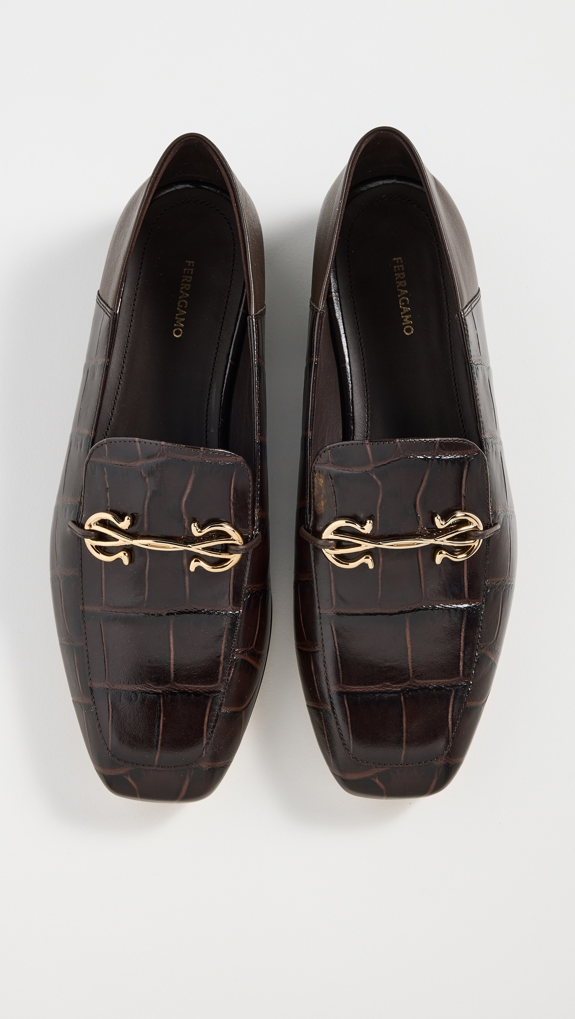 Louis Croc Flats - 1