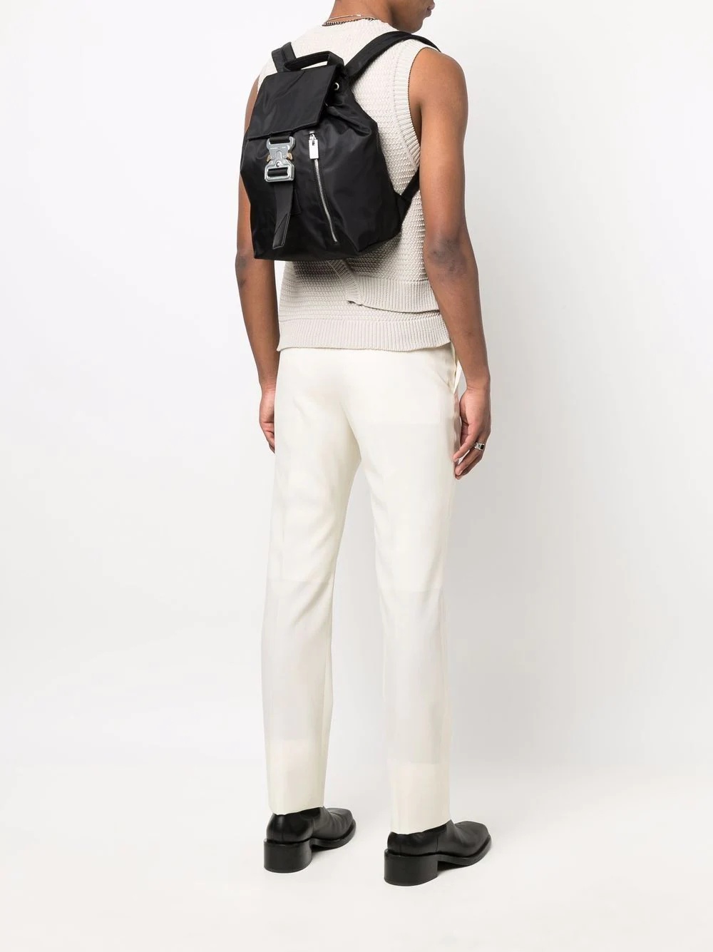 Tank buckle backpack - 2