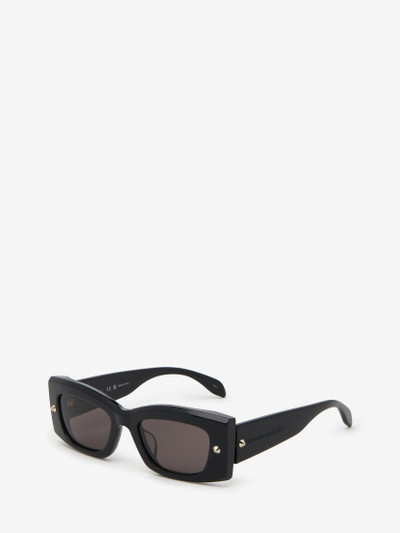 Alexander McQueen Spike Studs Rectangular Sunglasses in Black/smoke outlook