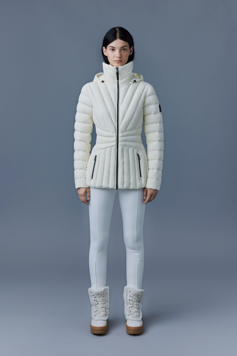 MACKAGE ALISSA Agile-360 stretch light down coat outlook