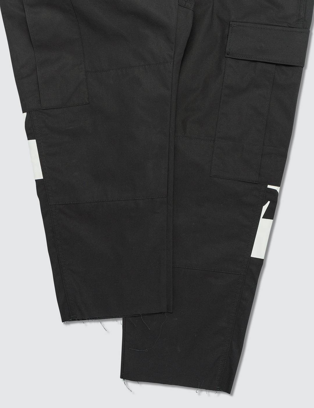 Hem Cut-off Cropped Cargo Pants - 7