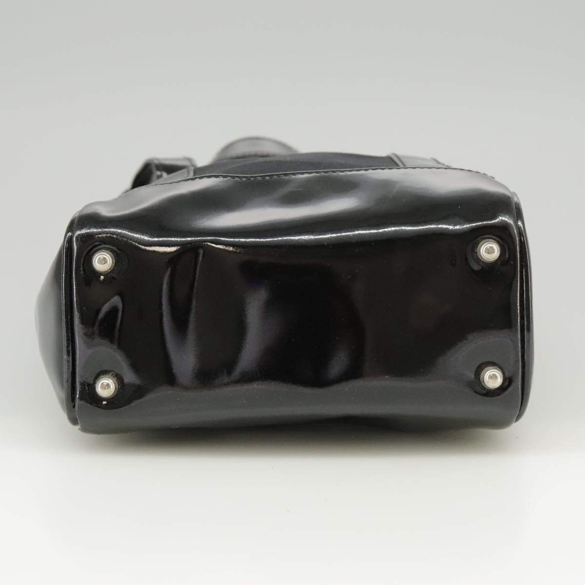 GUCCI Hand Bag Enamel Black - 5