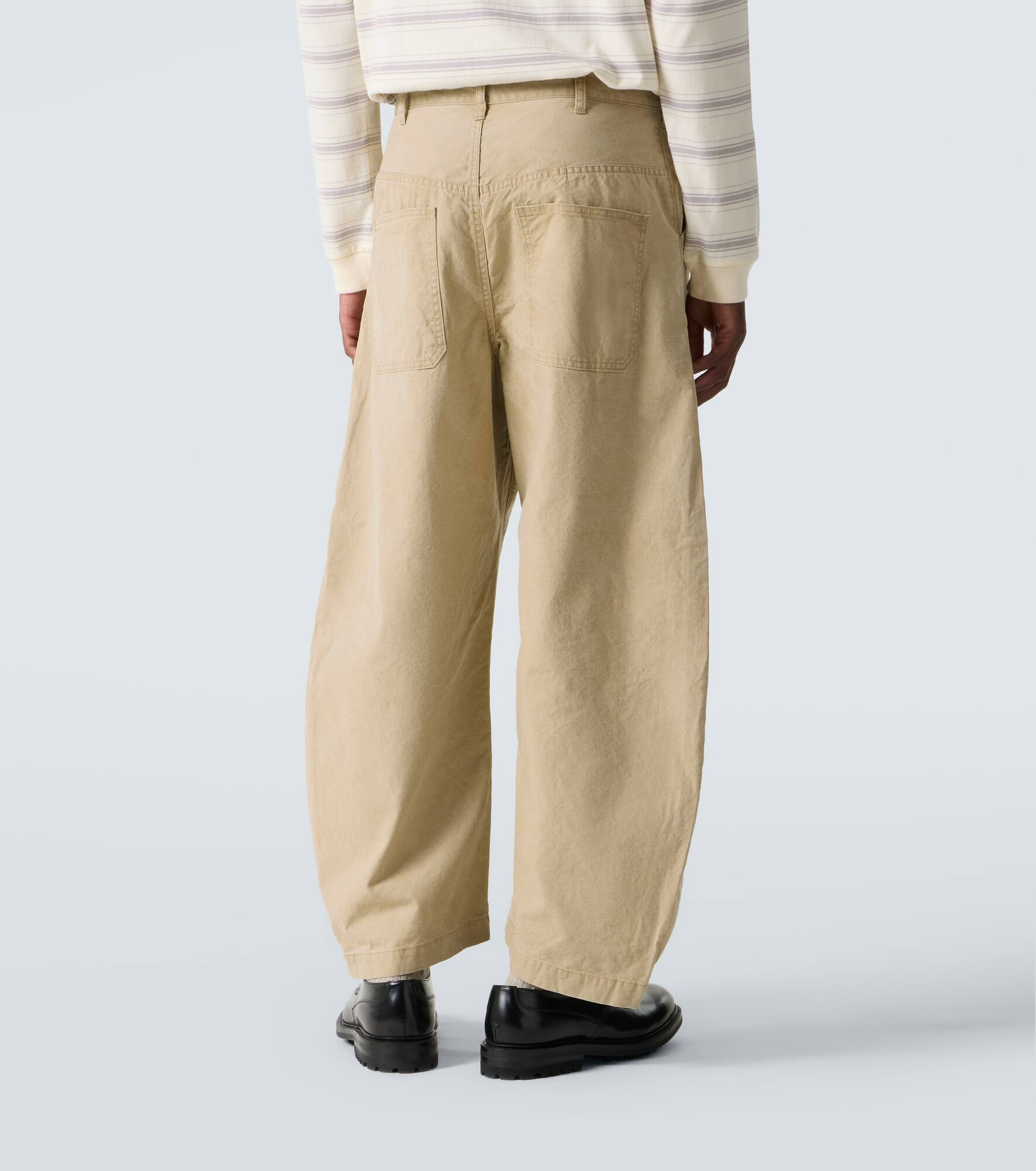 Mid-rise cotton barrel-leg pants - 4
