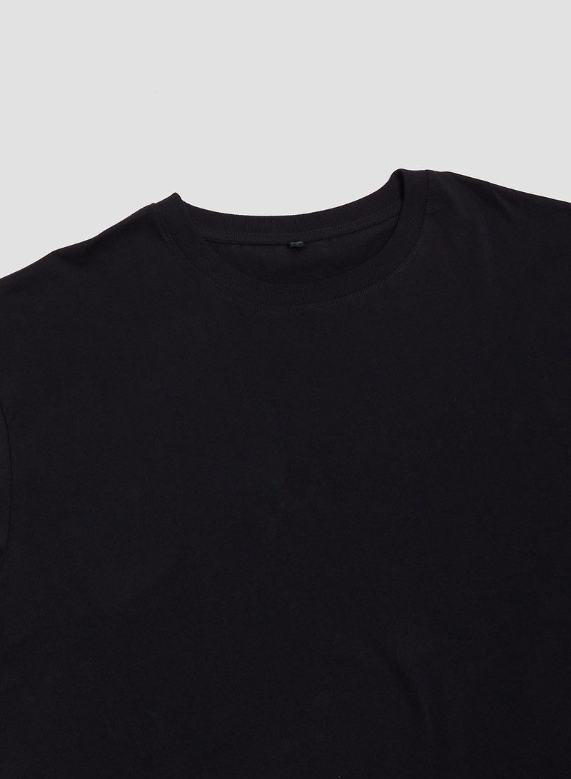 Classic Relaxed Fit Tee in Black 5