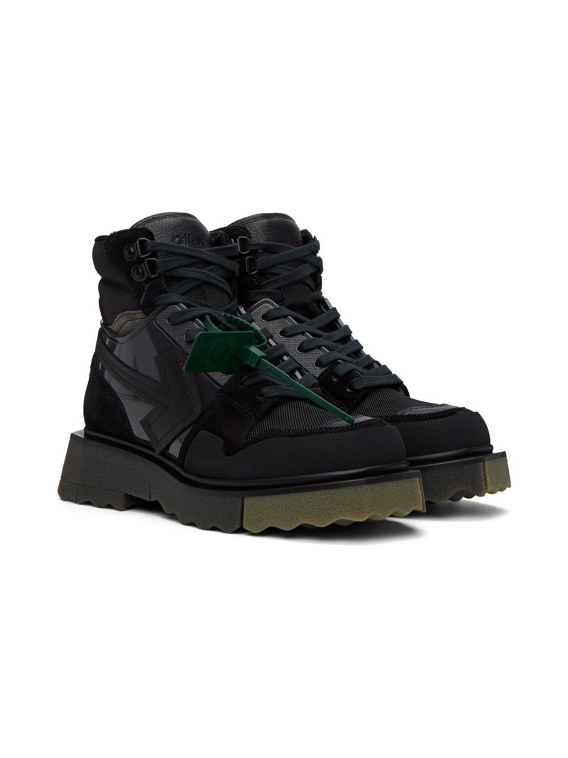 Black Hiking Sponge Boot 4