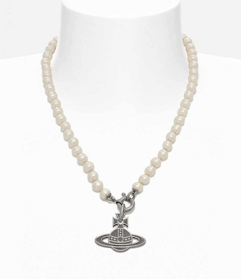 Vivienne Westwood MAN. HILARIO PEARL NECKLACE outlook