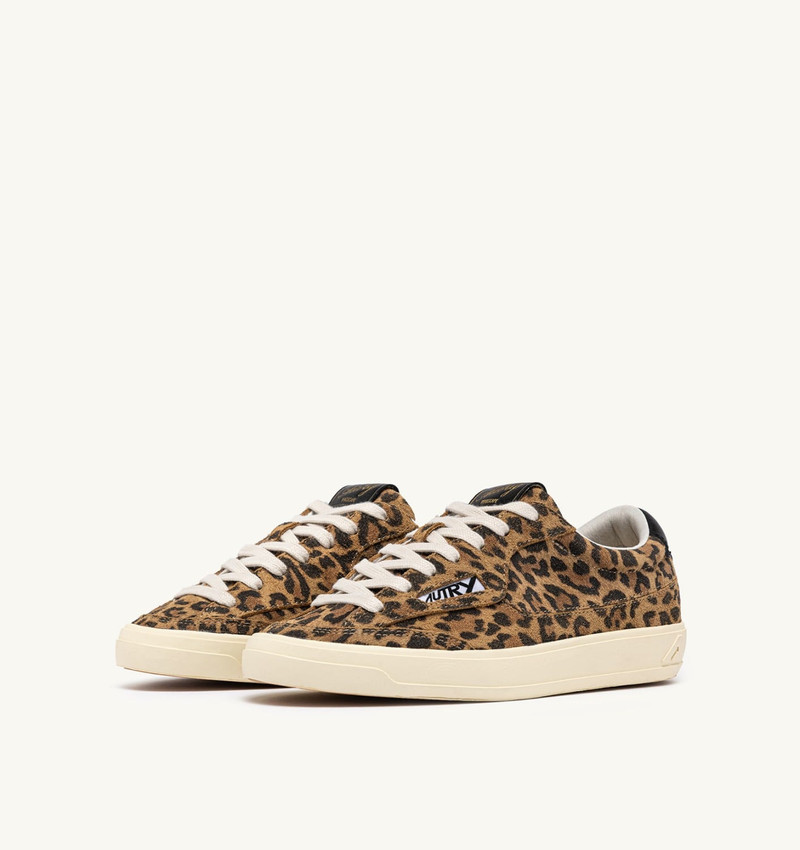 AUTRY WINDSCAPE LOW SNEAKERS IN LEOPARD AND BLACK SUEDE outlook