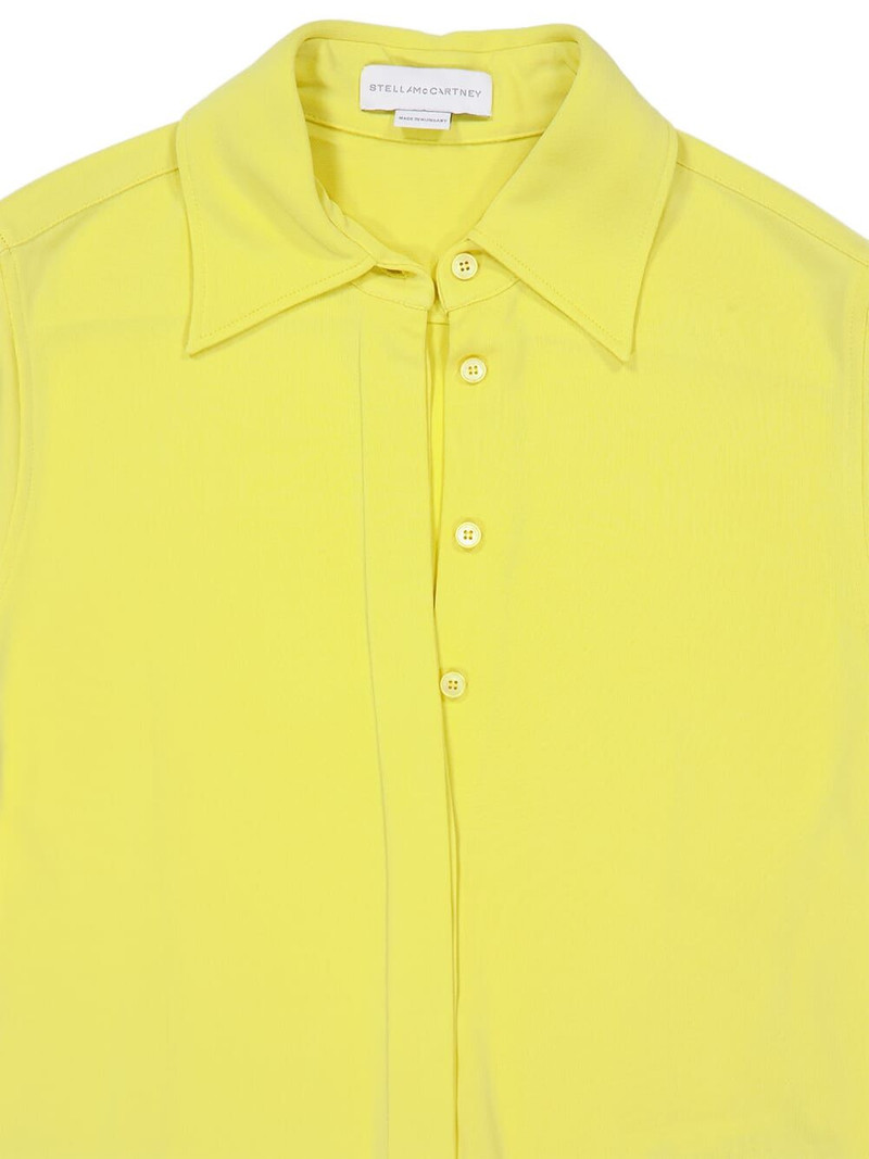 buttoned collared shirt 3