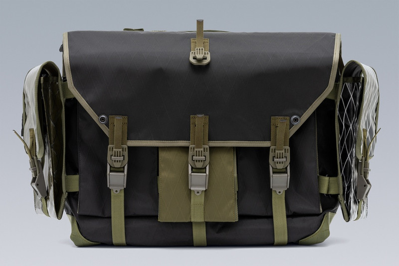 3A-5 Messenger Einsatztasche Black 22