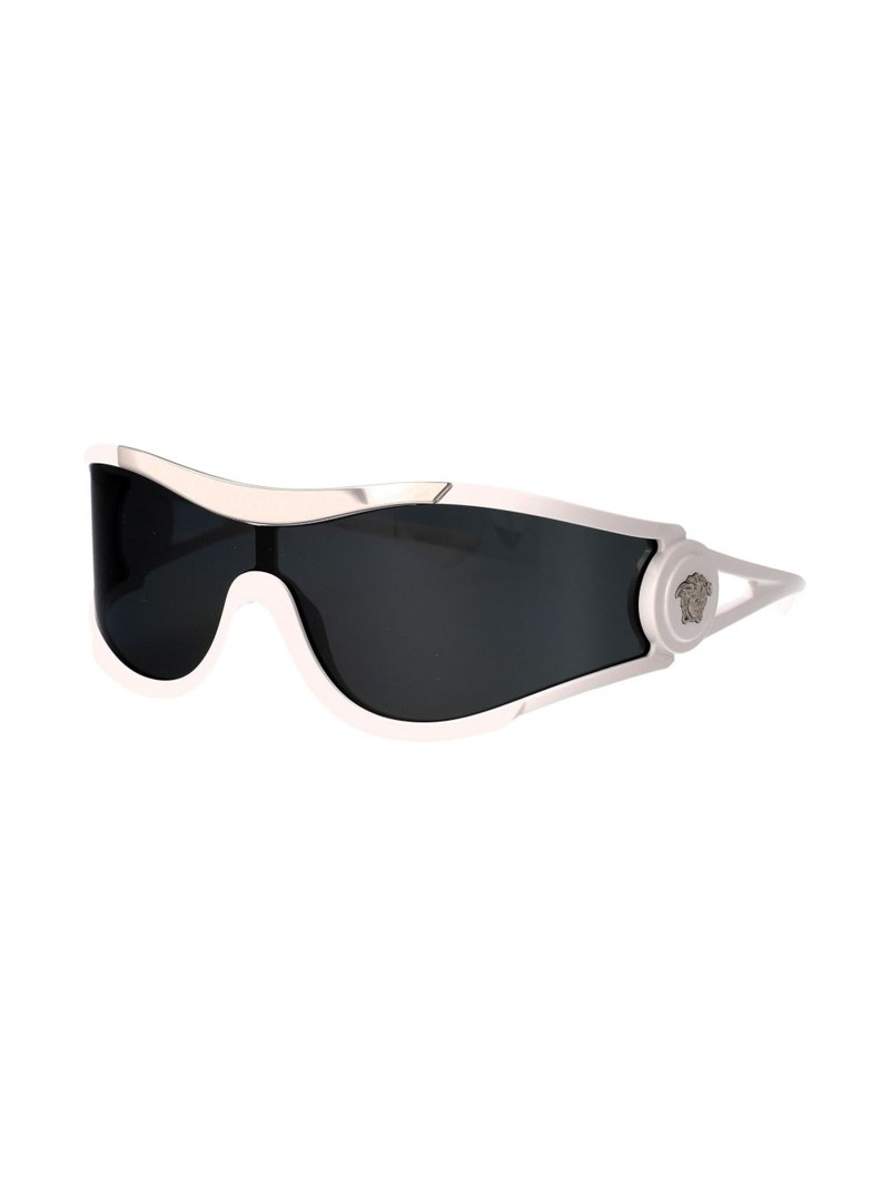 VERSACE 0VE4475 shield-frame sunglasses outlook