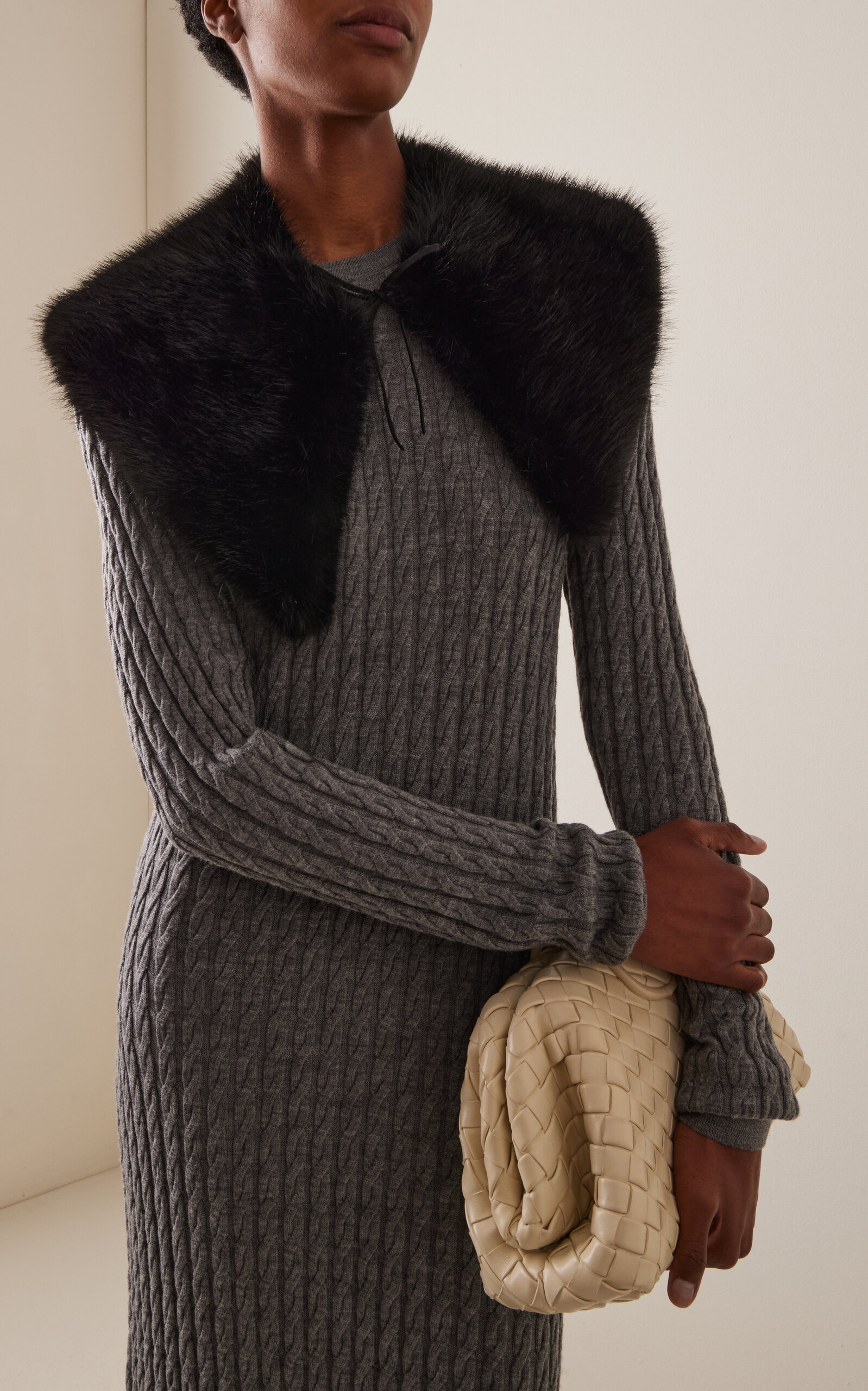 Cowilla Faux Fur Collar black - 2