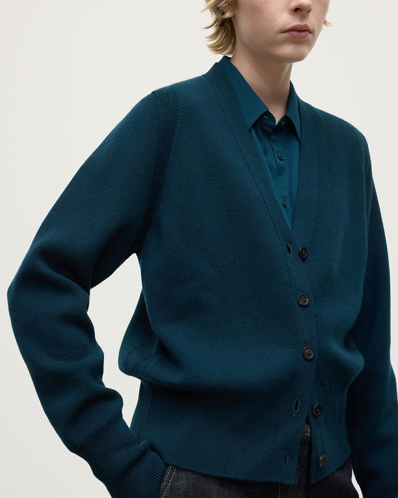 Milano Stitch Green Cashmere Cardigan - 5