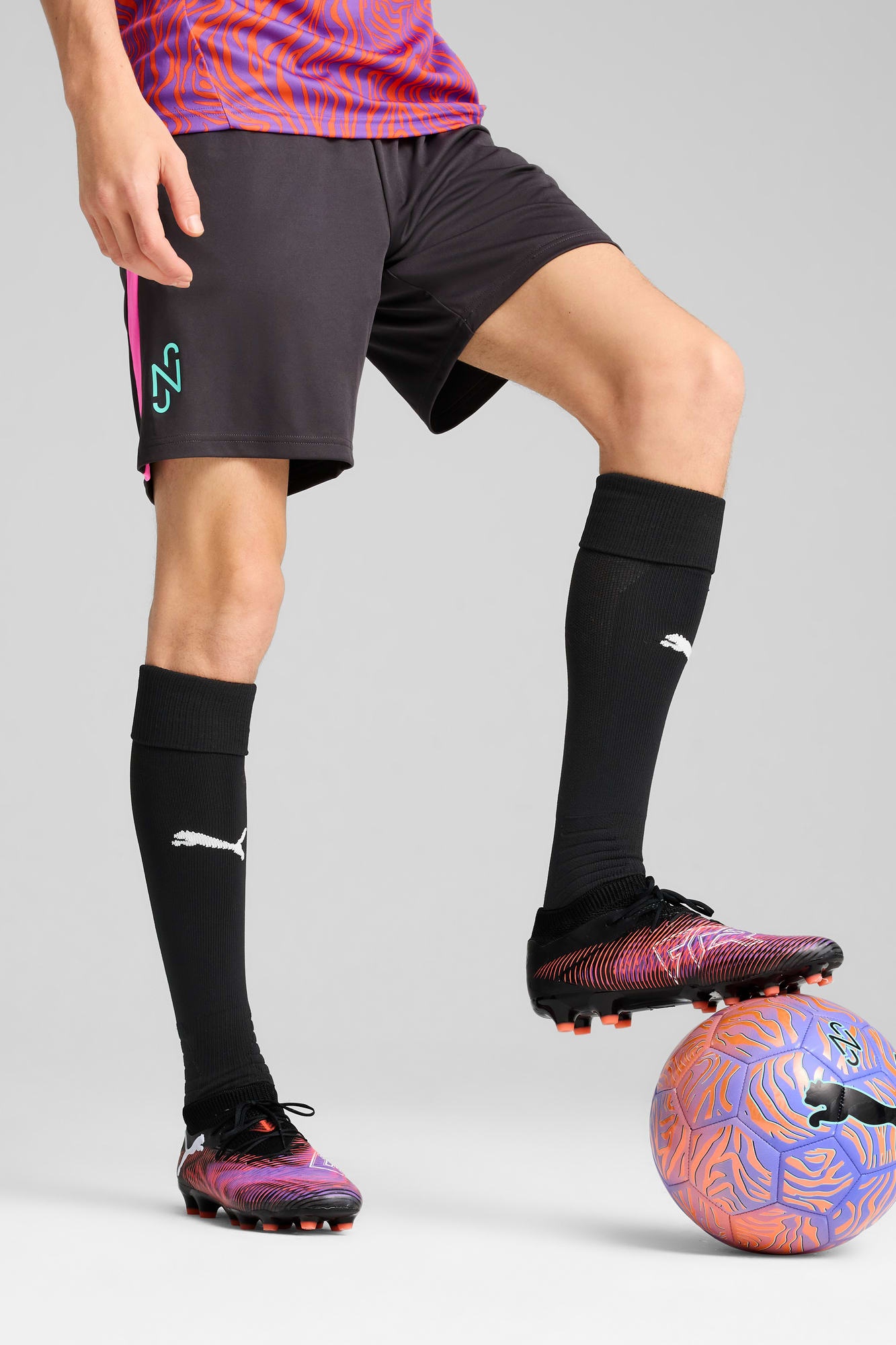 PUMA x NEYMAR Creativity Men's Soccer Shorts - 3