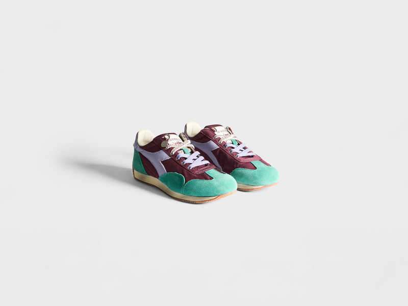 JW Anderson MENS JW ANDERSON X DIADORA EQUIPE TRAINERS IN EMPIRE RED outlook