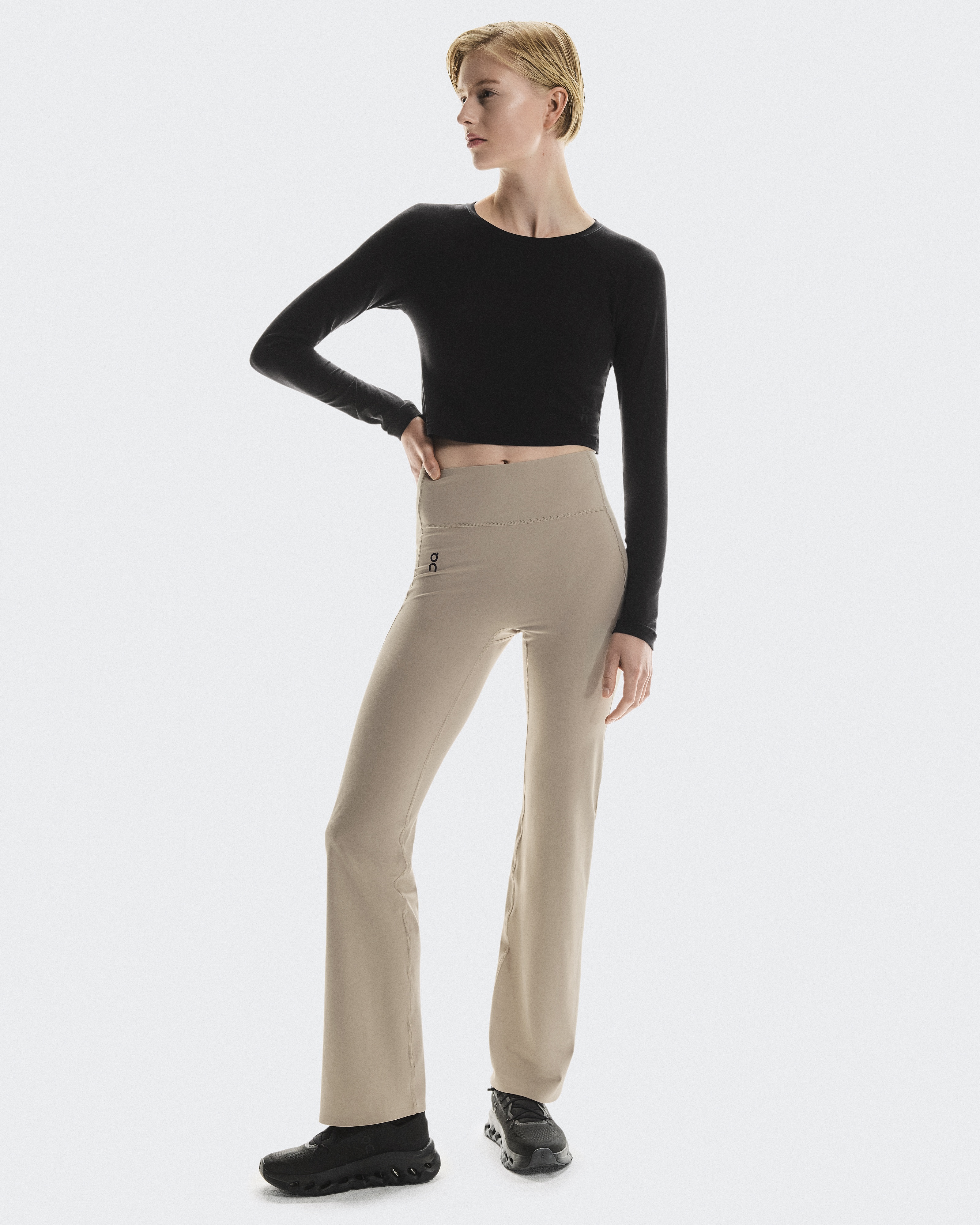 30" Studio Flared Tights - 3