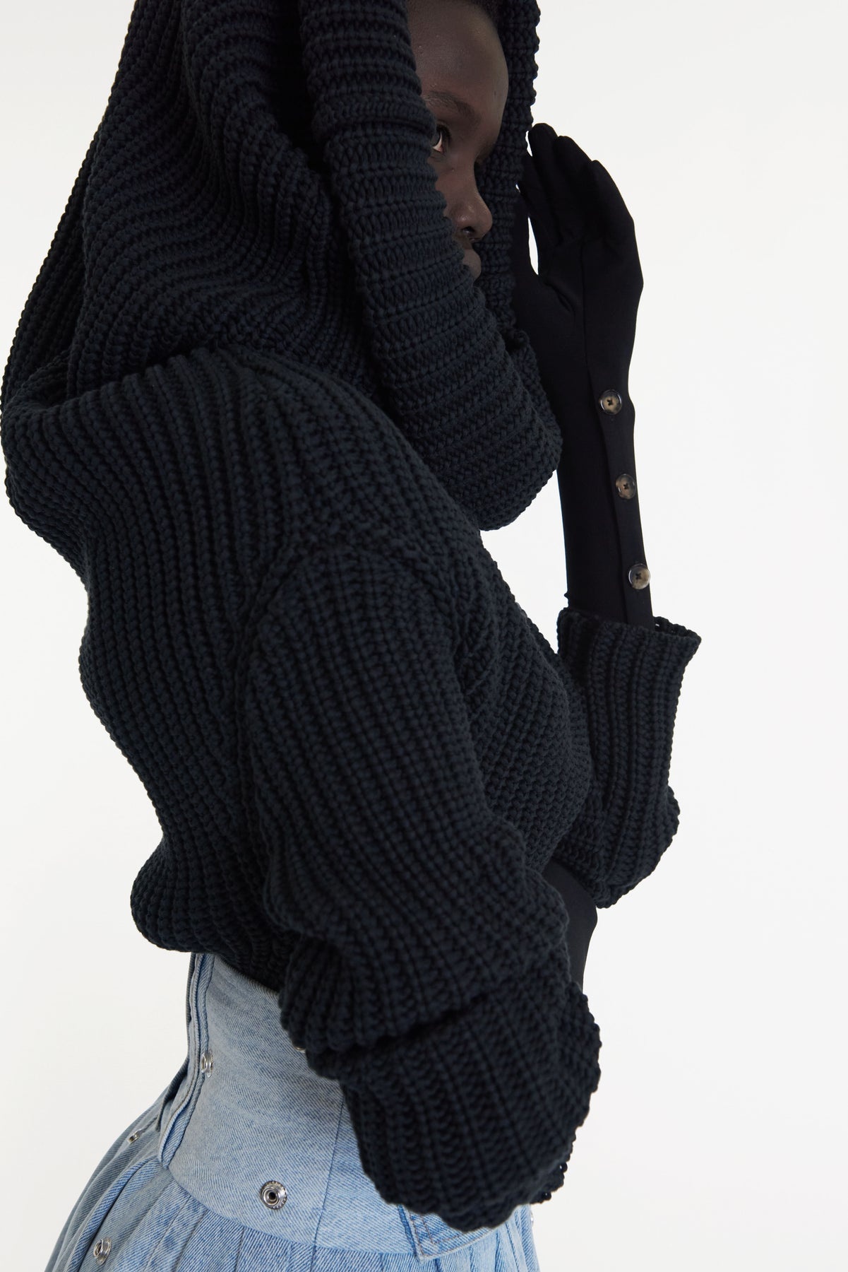 KNIT SNOOD TOP WITH GLOVES BLACK - 9