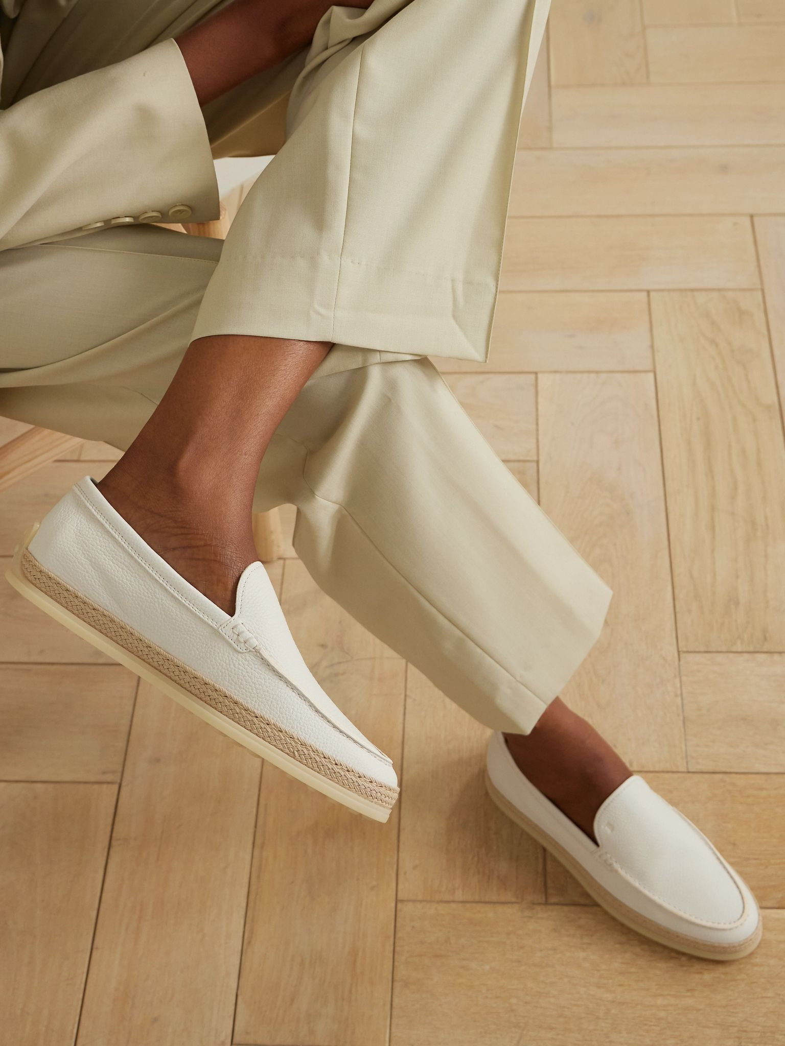 Raffia-trimmed leather loafers White - 2