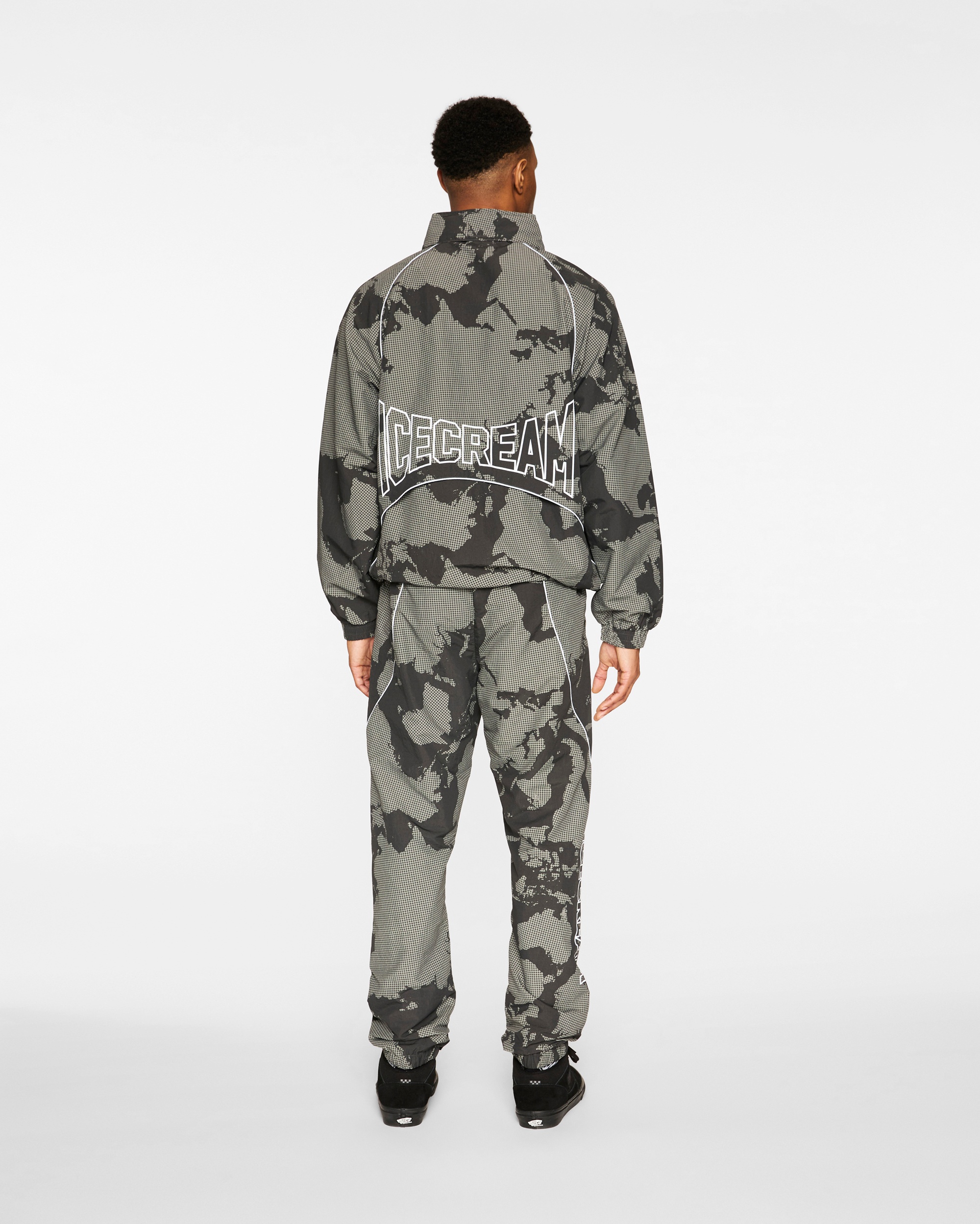THE WORLD JACKET - 4