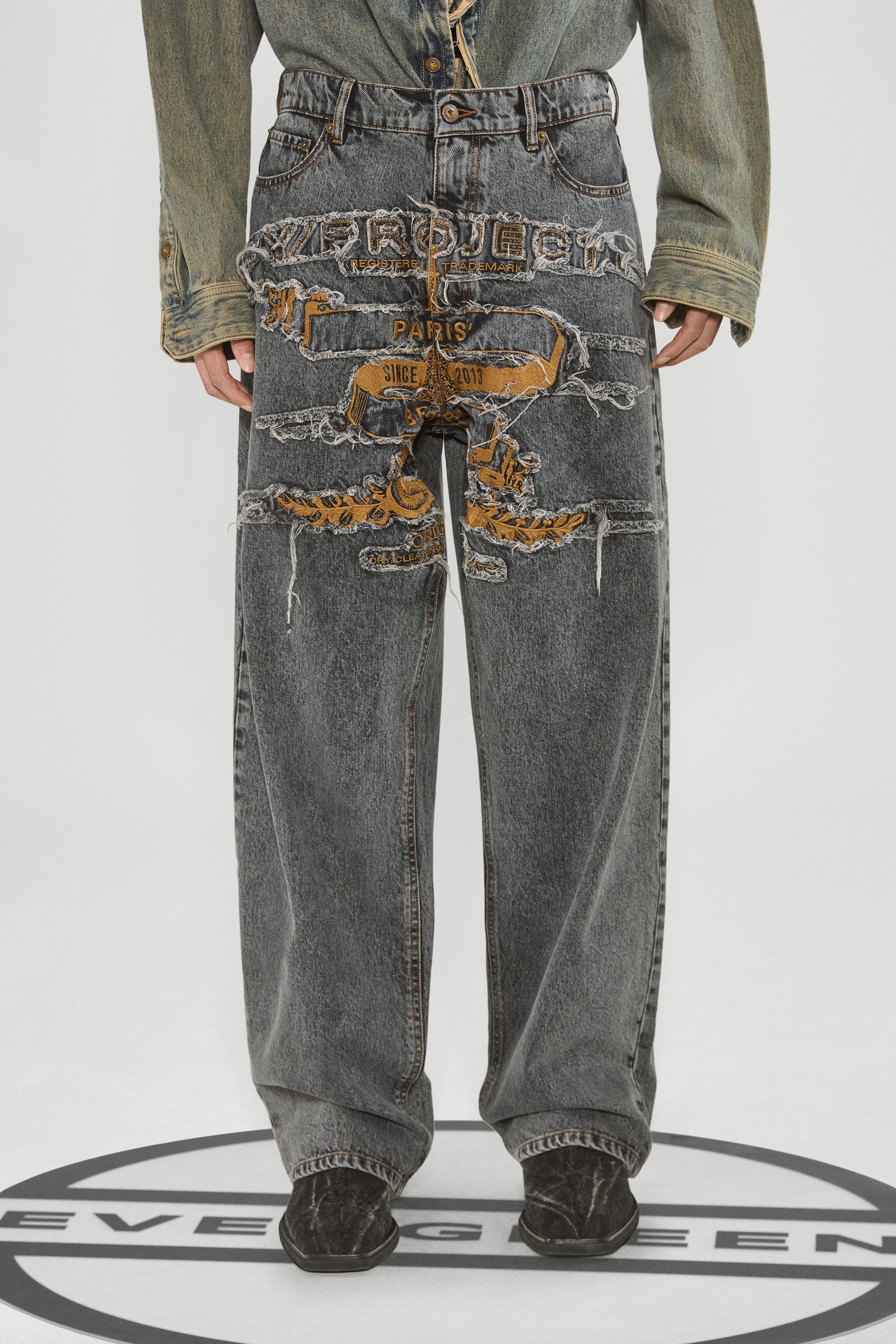 Evergreen Paris' Best Patch Jeans - 2