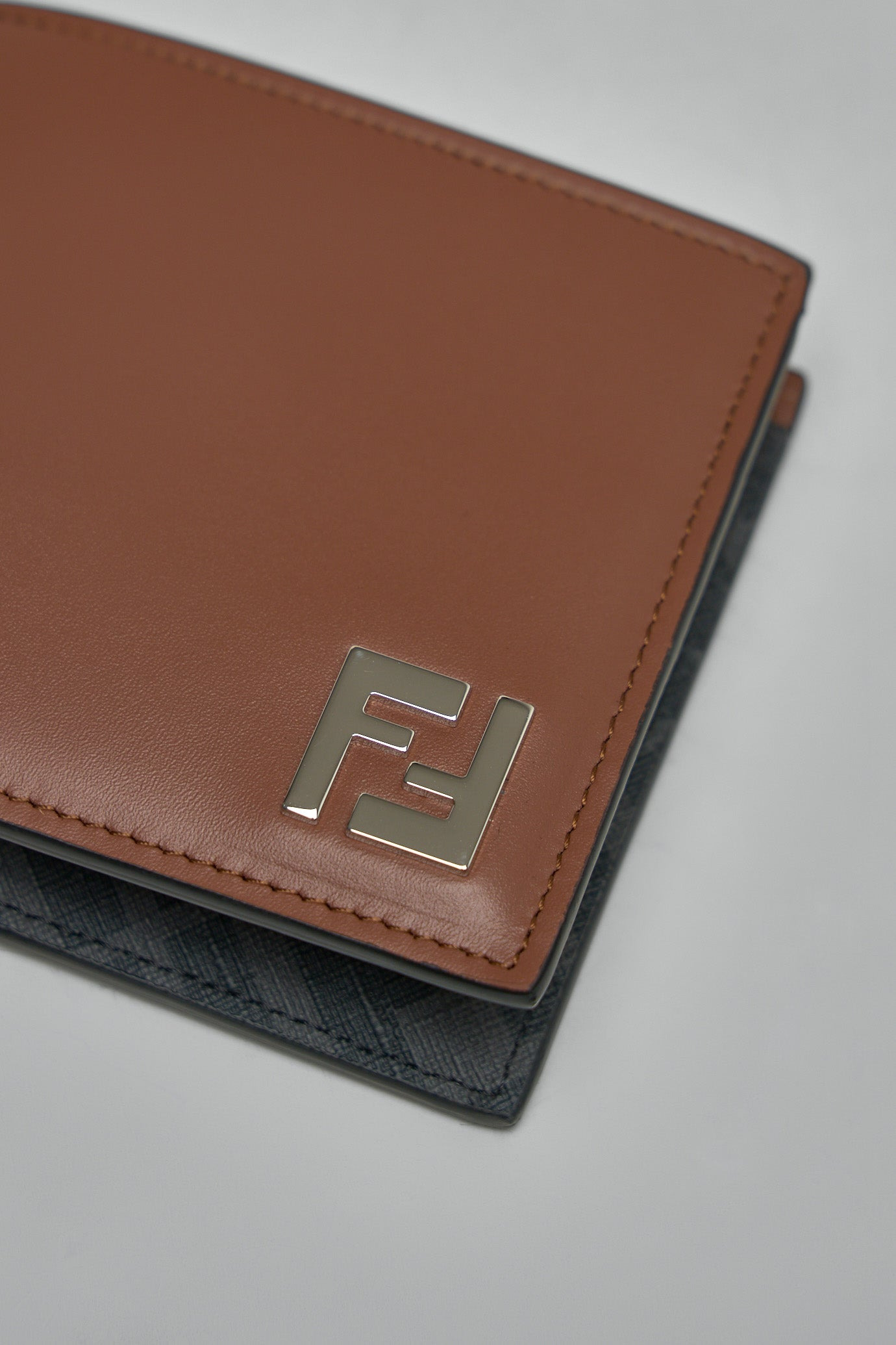 Bi-Fold Wallet Calf Leather - 3