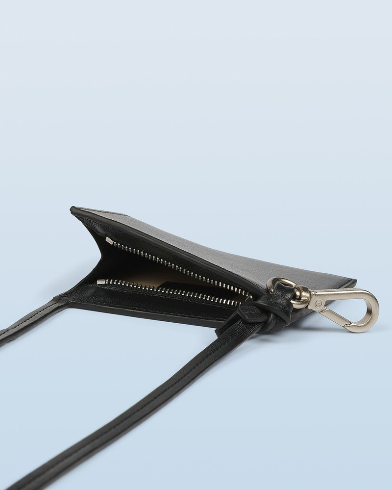 JACQUEMUS Le Frescu carré outlook