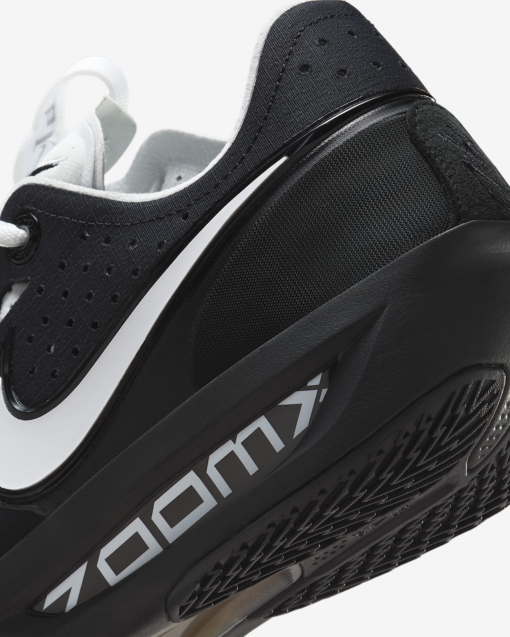 Nike G.T. Cut 3 Basketball Shoes - 8