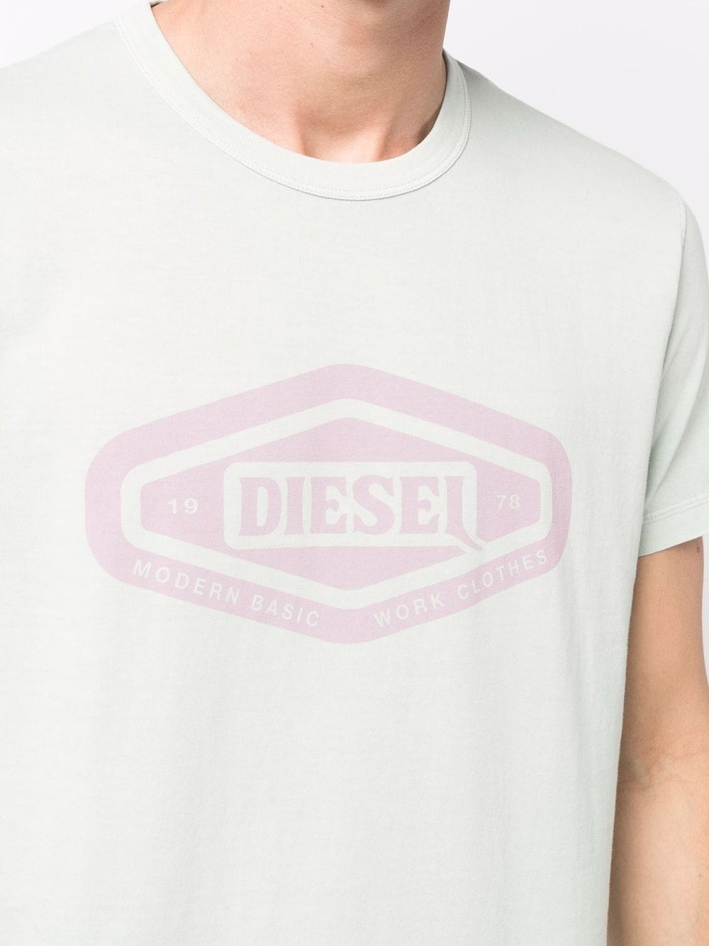 logo-print T-shirt - 5