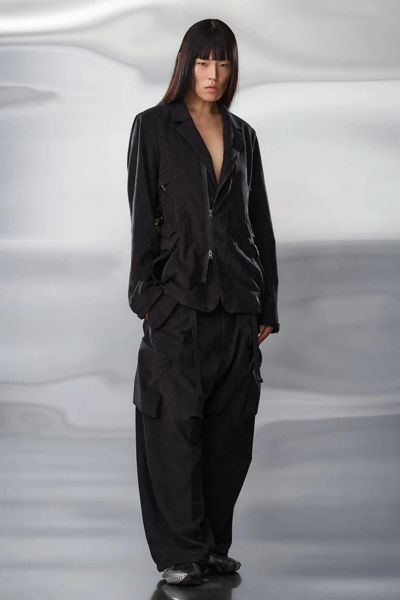 J29-TO Scrim Laced Ultra-Microfiber Blazer Black 36