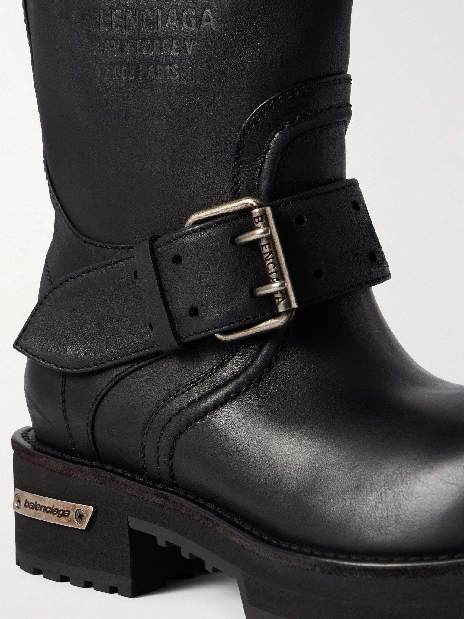 Venom Logo-Debossed Distressed Leather Boots Black - 5