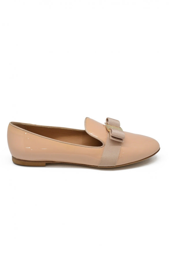 Salvatore Ferragamo Women Scotty Loafers - 1