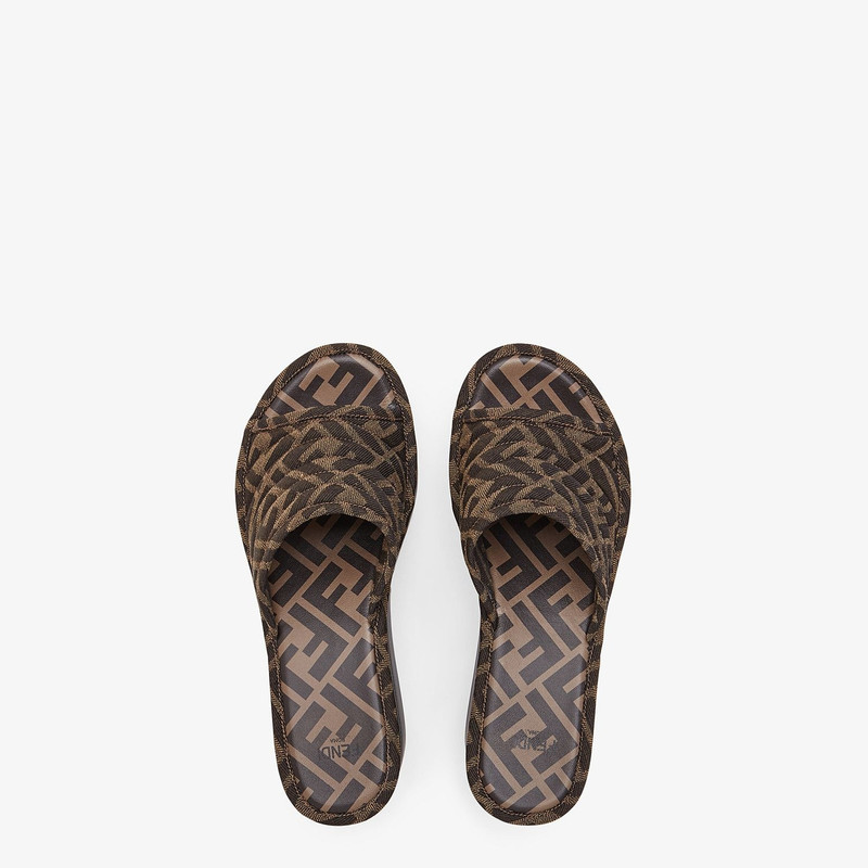 Brown fabric Promenades 4