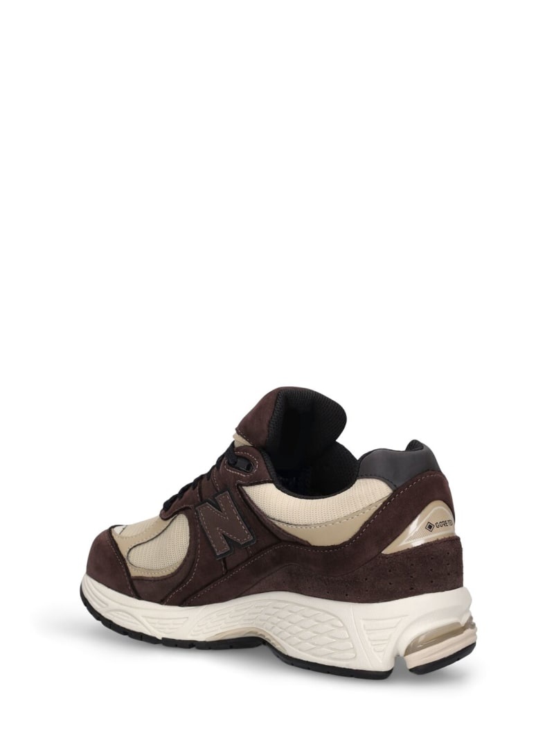2002 sneakers - 4