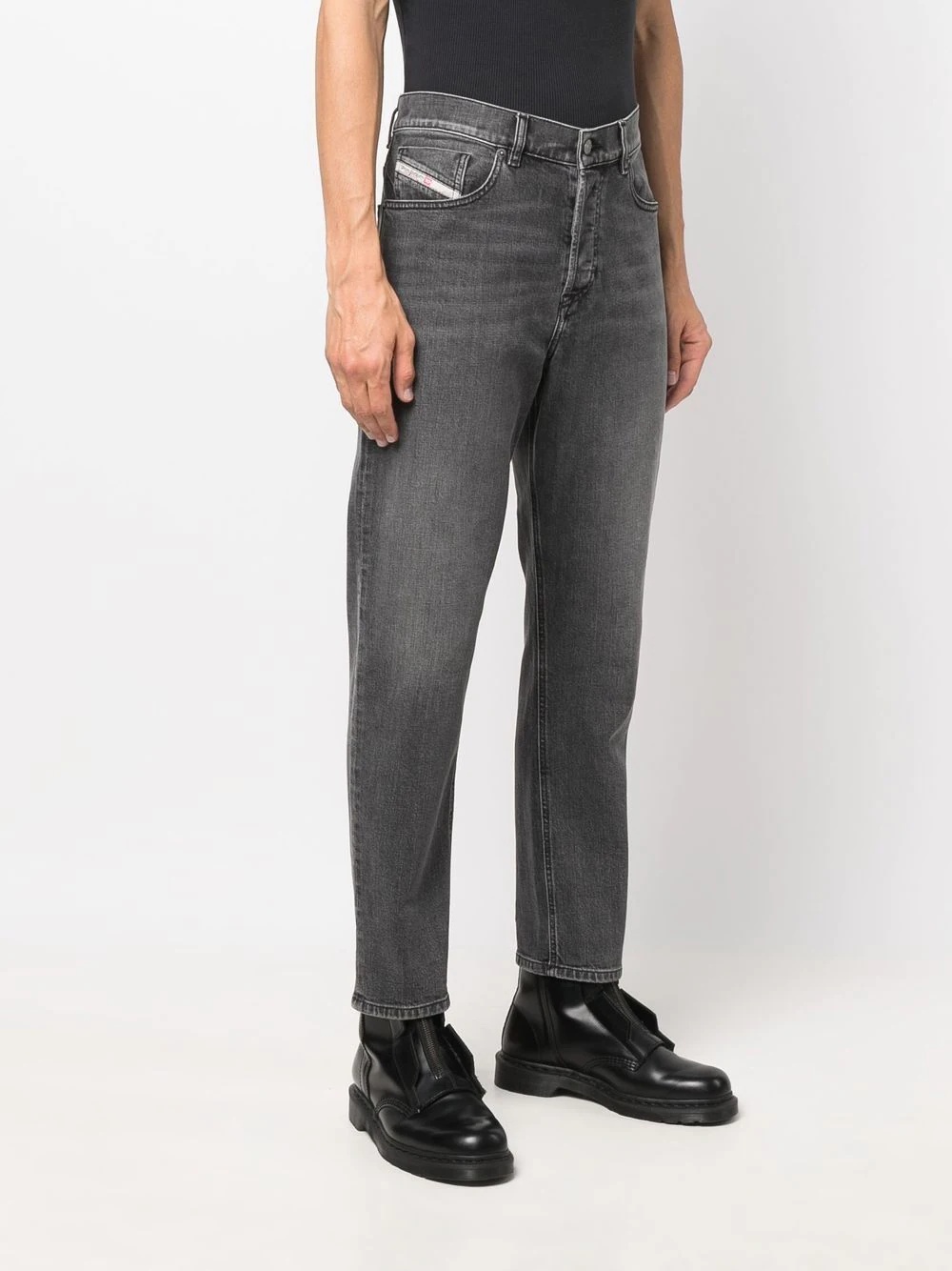 D-Fining tapered jeans - 3