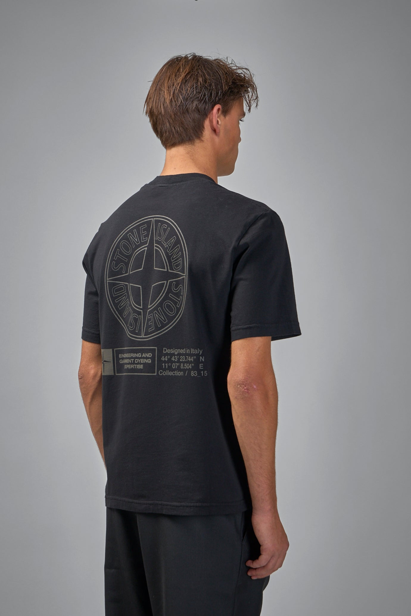 Compass Badge T-Shirt - 3