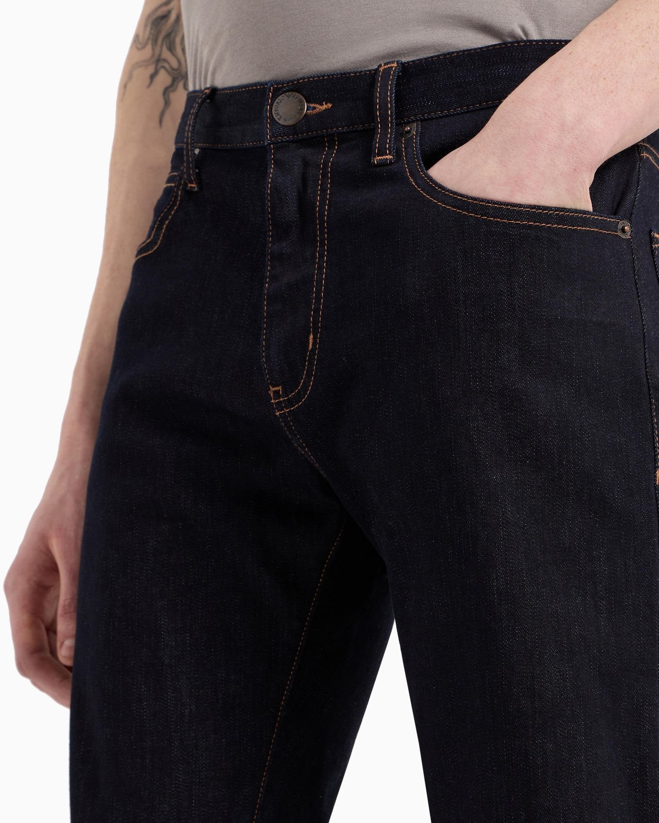 J45 Regular-fit, washed twill 11.5 oz comfort-denim jeans - 5