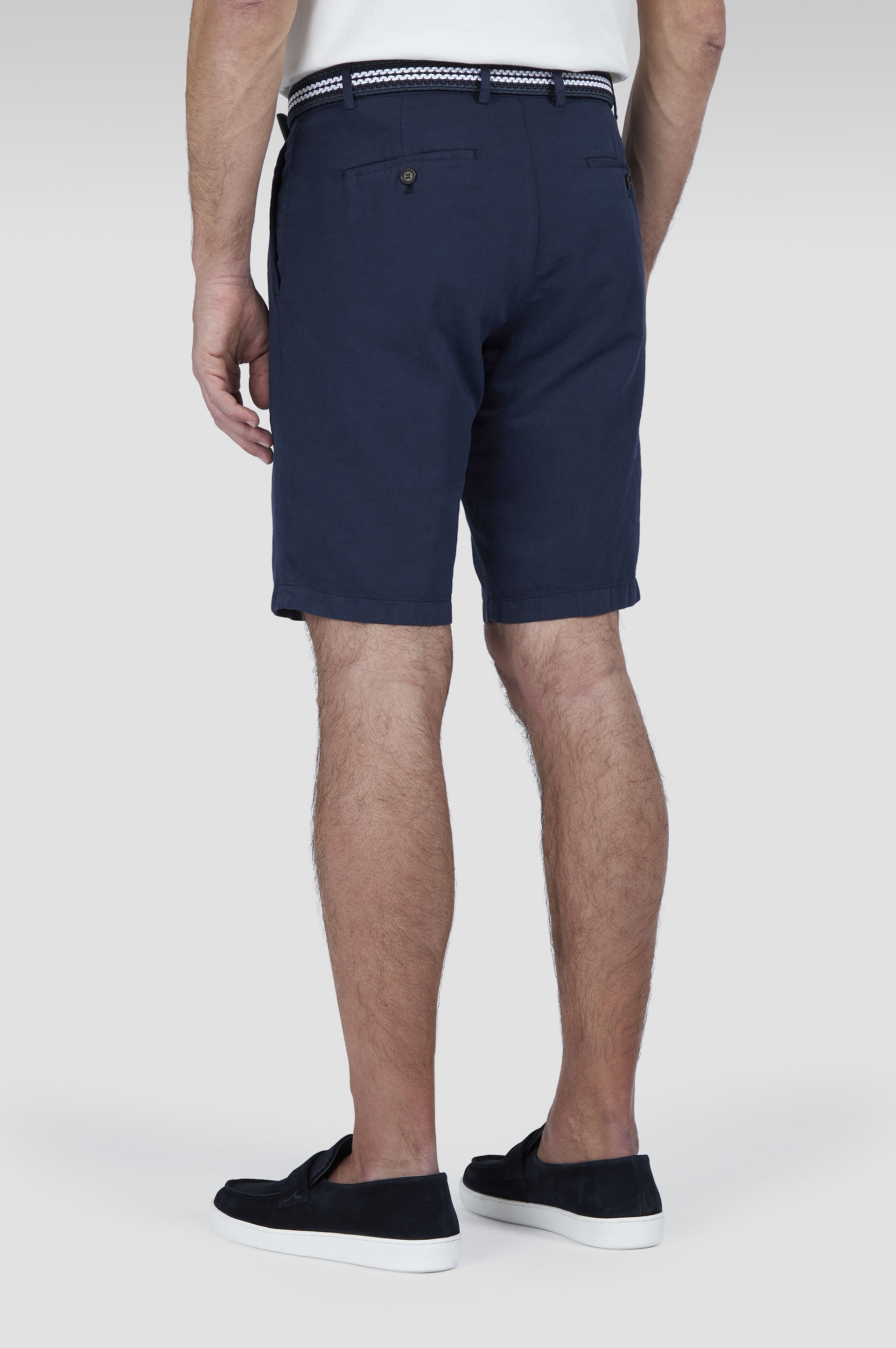 LINEN AND COTTON BERMUDA WITH PLEATS - 3