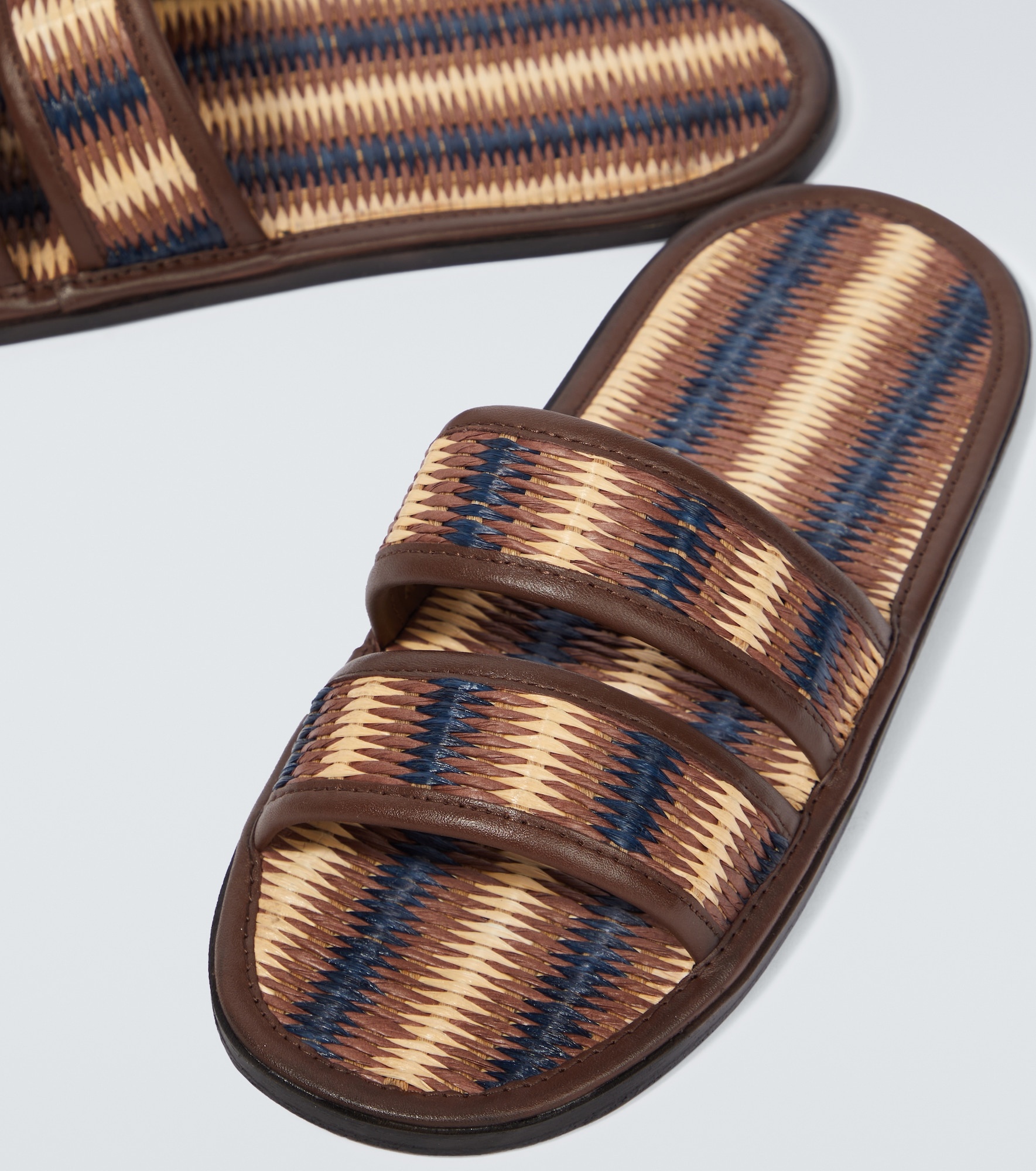 Duotone leather-trimmed slides - 3