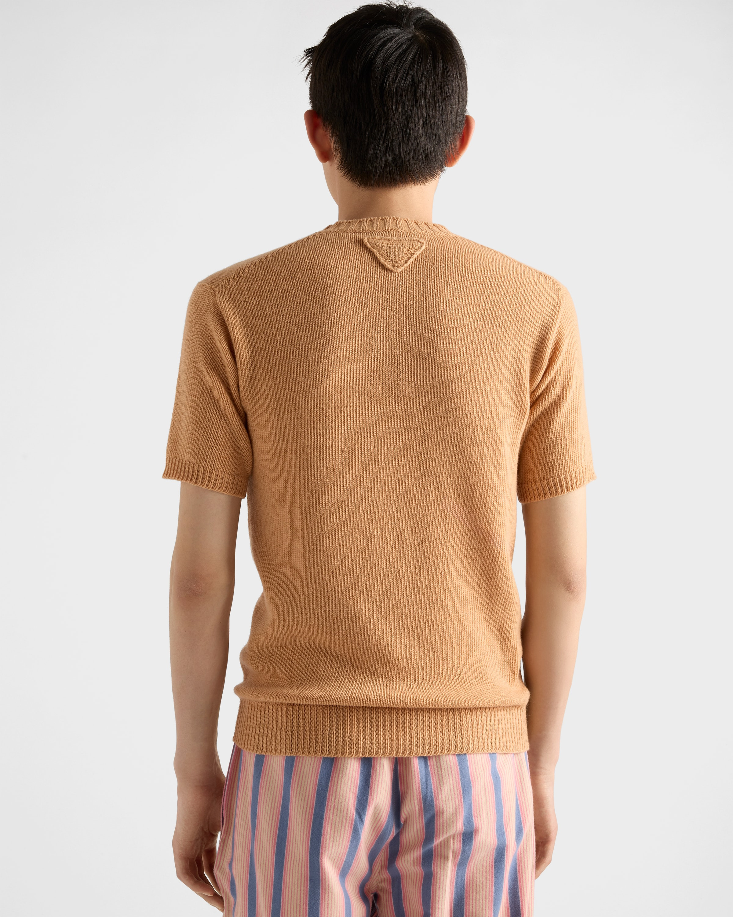 Short-sleeved wool and cashmere sweater - 5