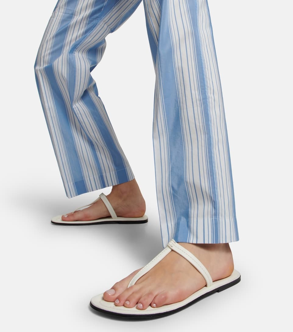 T-strap leather sandals - 4