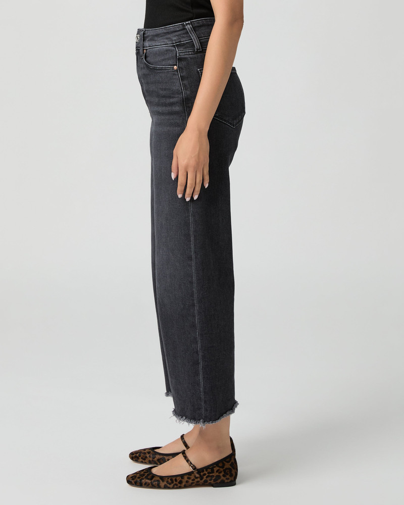 Anessa Petite Wide Leg Jean 3