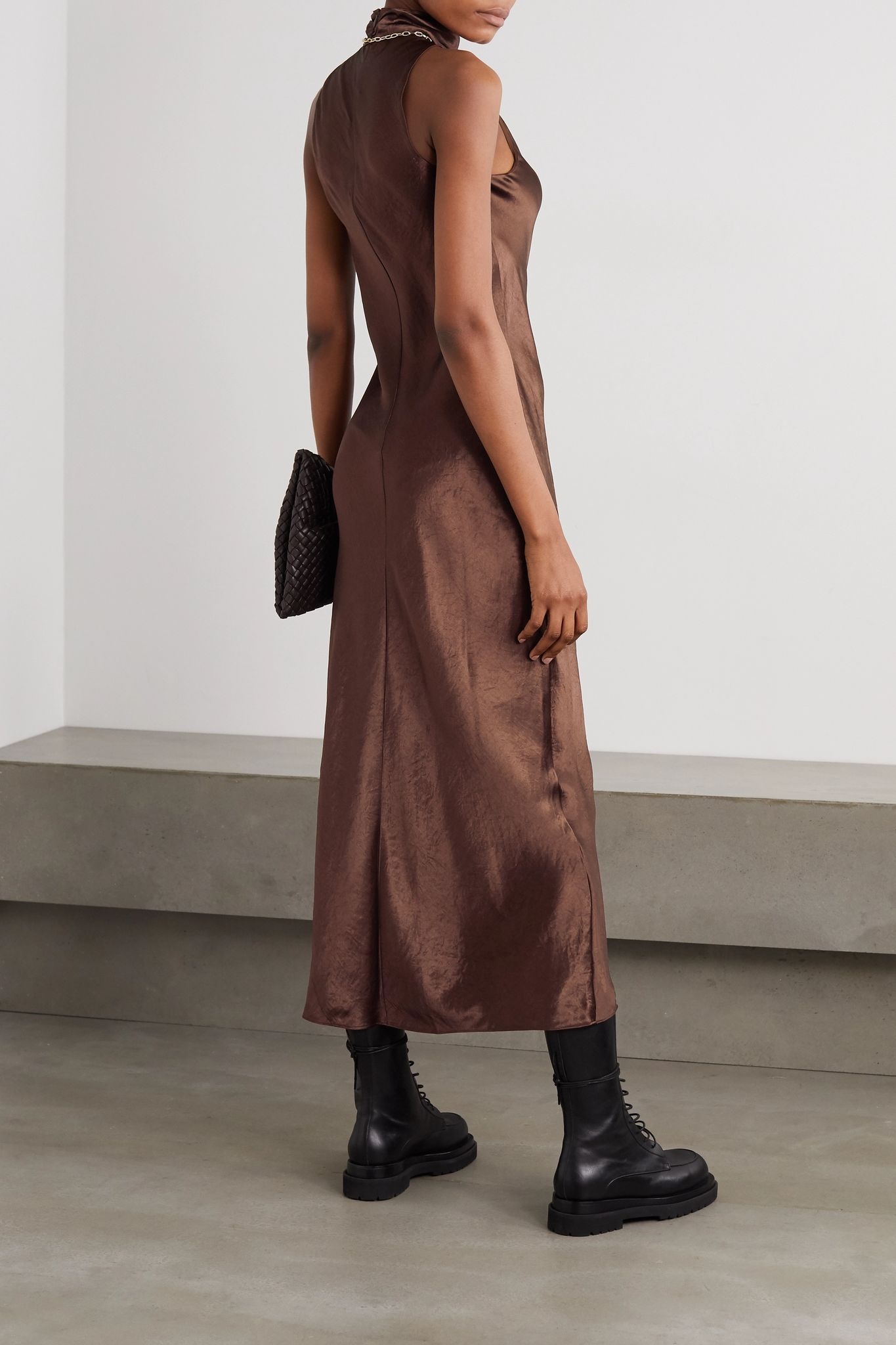 Hammered-satin turtleneck midi dress - 3