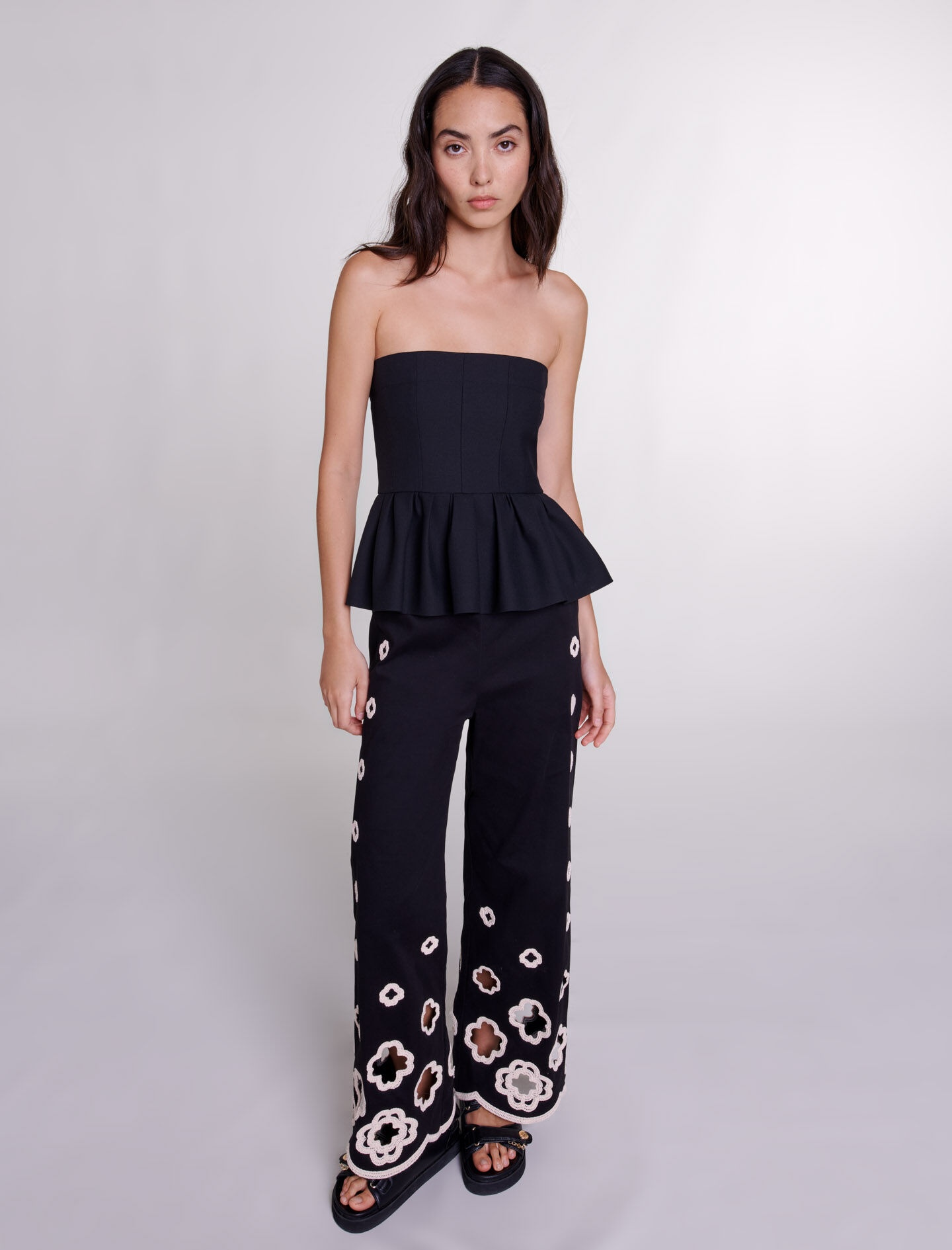 Wide-leg crochet trousers - 7