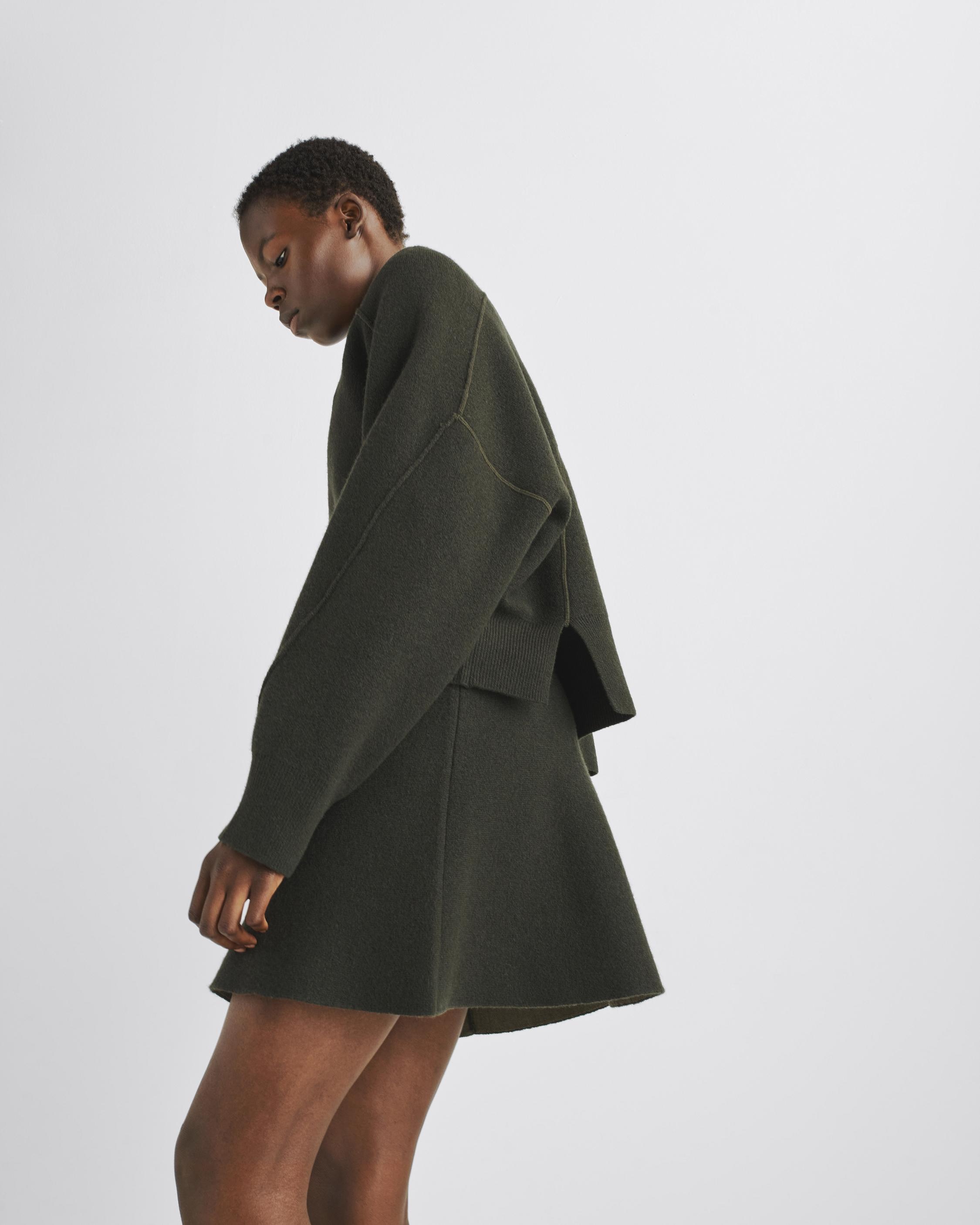 Bridget Italian Wool Skirt
Mini - 6