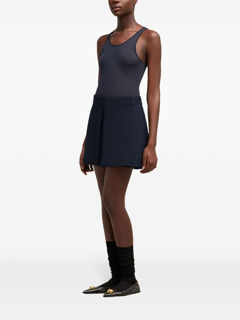 concealed-fastening wool skirt 3