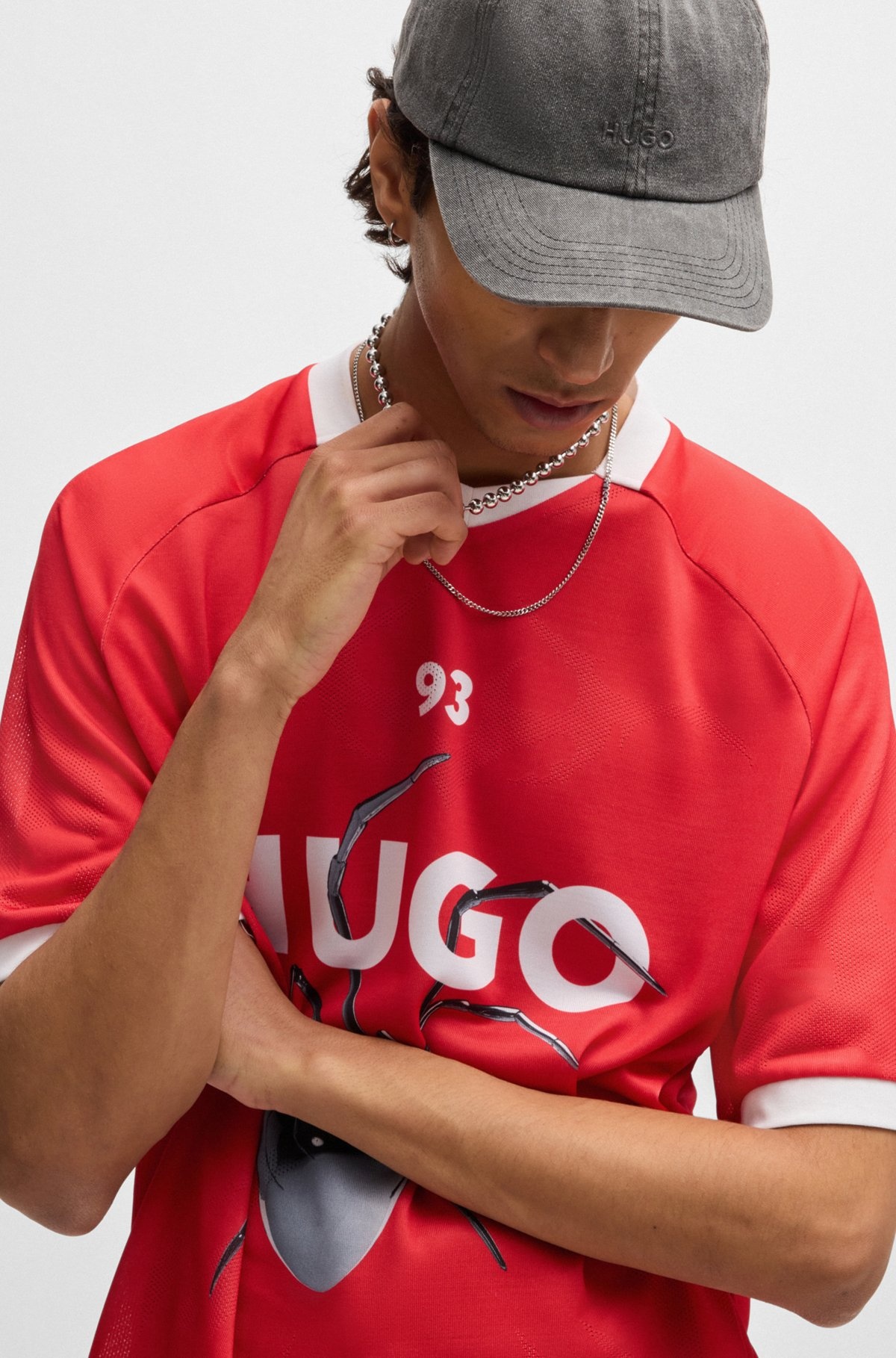 RELAXED-FIT FOOTBALL-STYLE MESH T-SHIRT WITH SEASONAL PRINT - 3