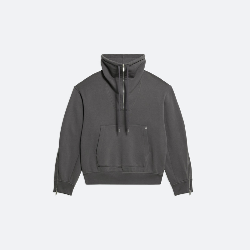 SUITCASE PULLOVER 1